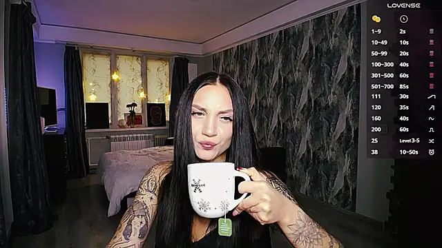Snapshot of comeherehoney chatting on 29, 5, 2026 comeherehoney online show from 29, 5, 2026
