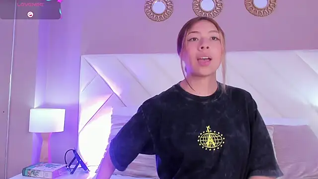 ValeryGomezz online show from 11, 6, 2026