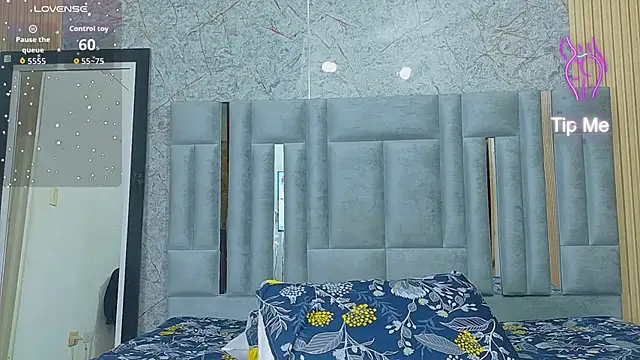 misspaula online show from 8, 4, 2026