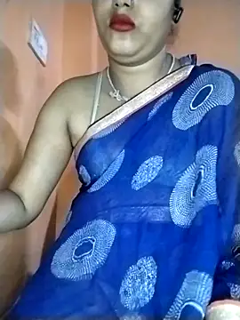 Nency Love143 online show from 18, 4, 2026