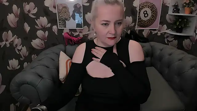 Victoria Notti online show from 26, 4, 2026