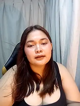 xia xoxo  online show from 31, 5, 2026