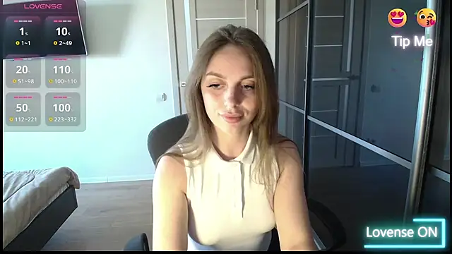  julia wonderful  online show from 15, 5, 2026