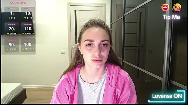  julia wonderful  online show from 12, 4, 2026