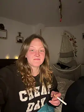 Maryjane-Spidermann online show from 3, 3, 2026