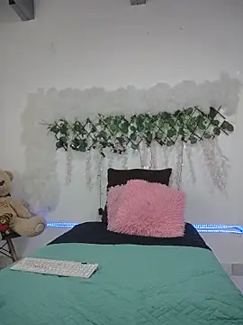 Snapshot of laila_d chatting on 10, 6, 2026 laila d online show from 10, 6, 2026