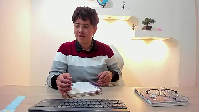 Gaia n Nix online show from 17, 2, 2026