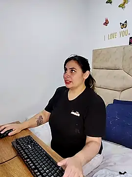 Camila baby777 online show from 18, 2, 2026