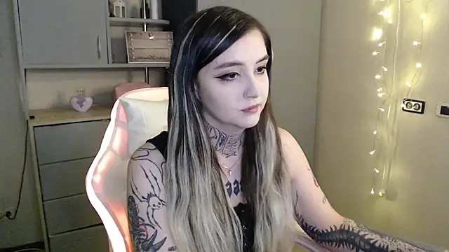 Rin Tozier online show from 20, 3, 2026