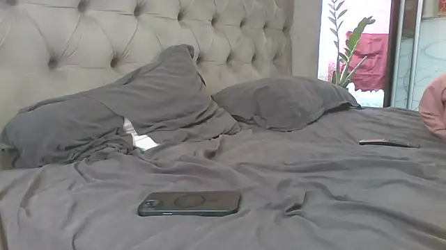 Shailadiess online show from 3, 4, 2026