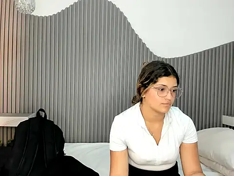 Rose blonde   online show from 28, 5, 2026