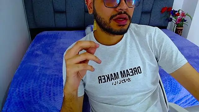 J black  online show from 18, 2, 2026