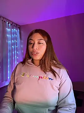 Hanna mis18 online show from 5, 3, 2026