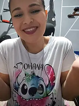 Snapshot of haffsa__ chatting on 24, 4, 2026 haffsa online show from 24, 4, 2026