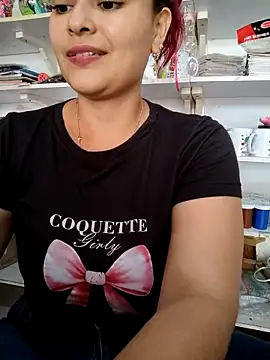 Snapshot of haffsa__ chatting on 4, 5, 2026 haffsa online show from 4, 5, 2026