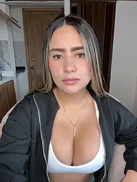 Miilana  online show from 5, 4, 2026