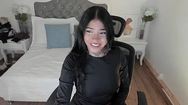 Aisha Haddad online show from 21, 4, 2026