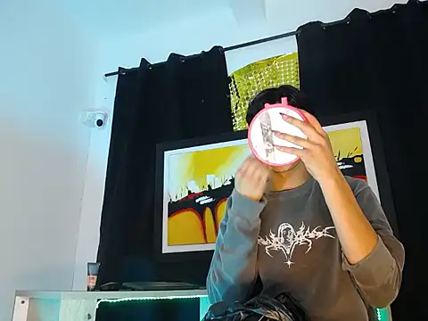 jullian ricci online show from 24, 3, 2026