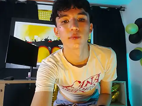 jullian ricci online show from 8, 3, 2026