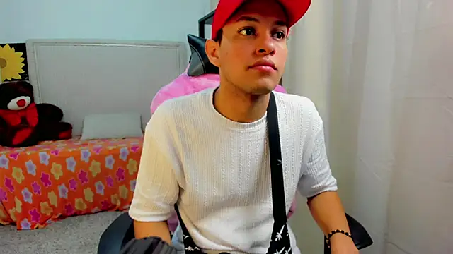 Top and bottom online show from 3, 4, 2026