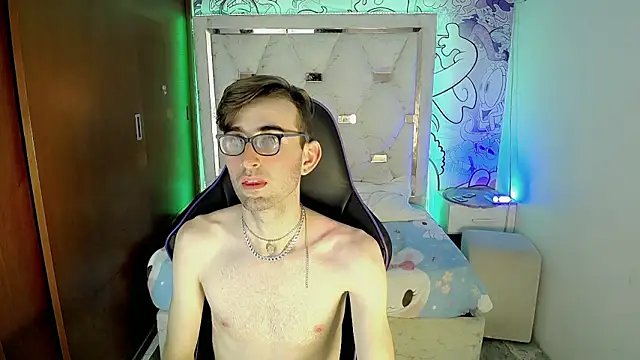 Top and bottom online show from 22, 3, 2026