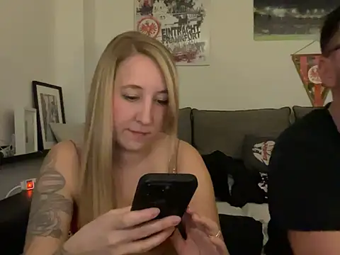 Ninimaus online show from 25, 2, 2026