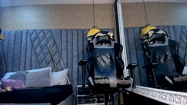 CloheBell online show from 10, 3, 2026