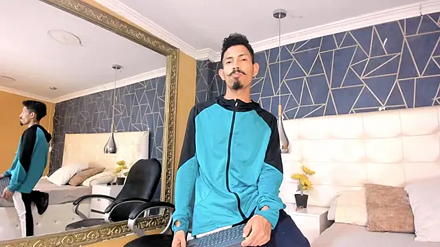 NoaahTylor online show from 11, 3, 2026