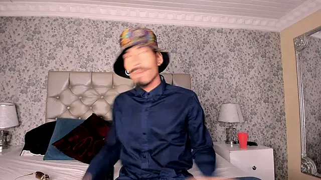 NoaahTylor online show from 1, 4, 2026