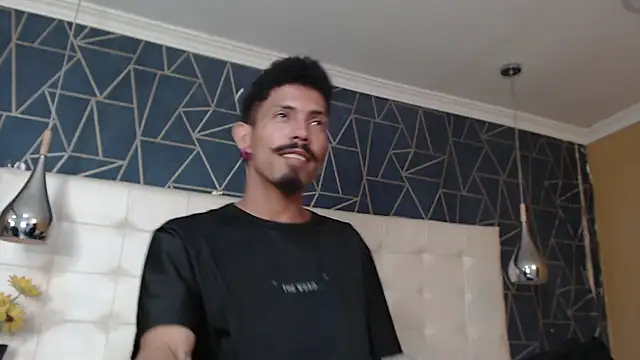 NoaahTylor online show from 11, 2, 2026