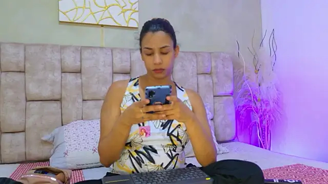 Snapshot of MelanyStone_ chatting on 23, 6, 2026 MelanyStone online show from 23, 6, 2026