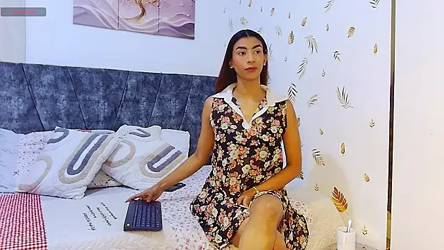 MelanyStone  online show from 1, 4, 2026