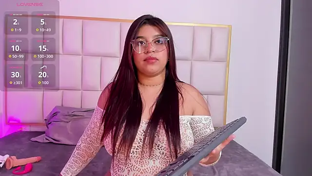 abigail johnson online show from 22, 4, 2026