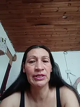 Layla Zaid online show from 2, 6, 2026