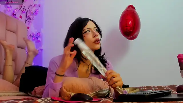 emma cg online show from 6, 3, 2026