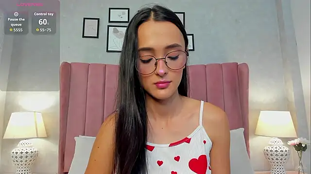 NataliaRivera  online show from 6, 3, 2026