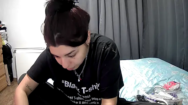 violetazein7 online show from 27, 5, 2026