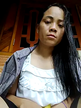 Snapshot of molly-xx chatting on 22, 6, 2026 molly-xx online show from 22, 6, 2026