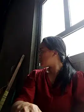 molly-xx online show from 18, 5, 2026
