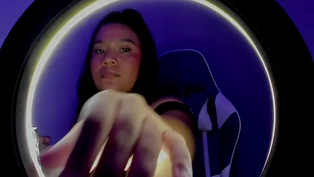 ZoeParcker online show from 17, 2, 2026