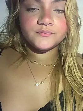 ayla0881 online show from 15, 2, 2026