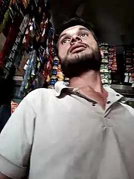 Beinghorny83 online show from 10, 3, 2026