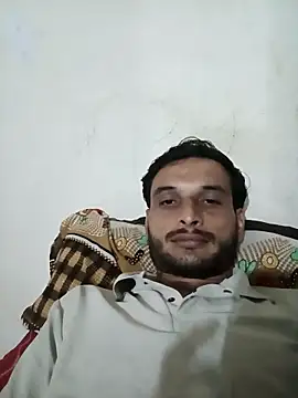 Beinghorny83 online show from 2, 4, 2026