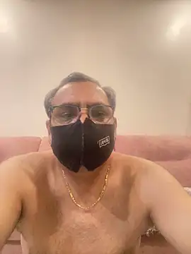 maleattention online show from 18, 4, 2026