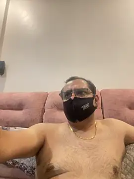 maleattention online show from 22, 4, 2026