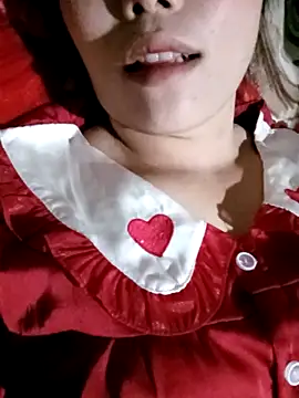 Girl-crazy1 online show from 21, 4, 2026