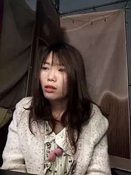 Girl-crazy1 online show from 15, 3, 2026