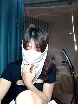 Girl-crazy1 online show from 11, 4, 2026