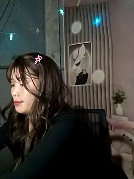 Girl-crazy1 online show from 22, 2, 2026