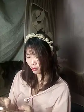 Girl-crazy1 online show from 20, 3, 2026